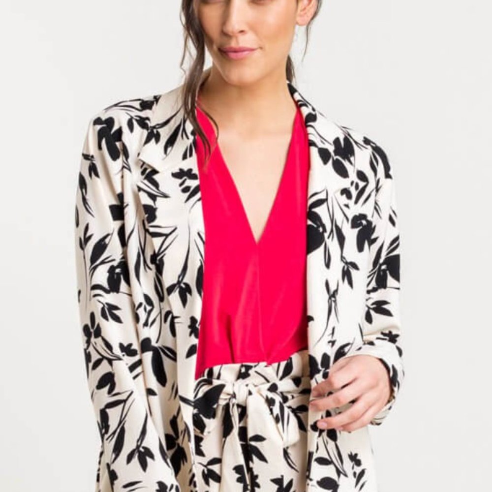 Lush Blazer and short set (NWOT)